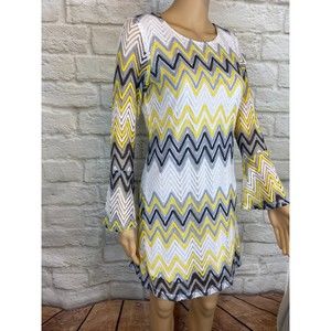 TACERA Dress Size SMALL Pretty Lined Overlay Dress Zig Zag Design Flare Sleeves